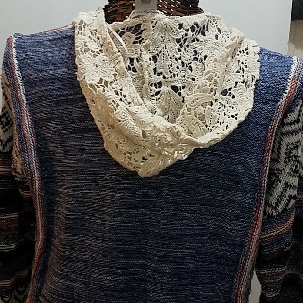 Sweater - Picture 2 of 2